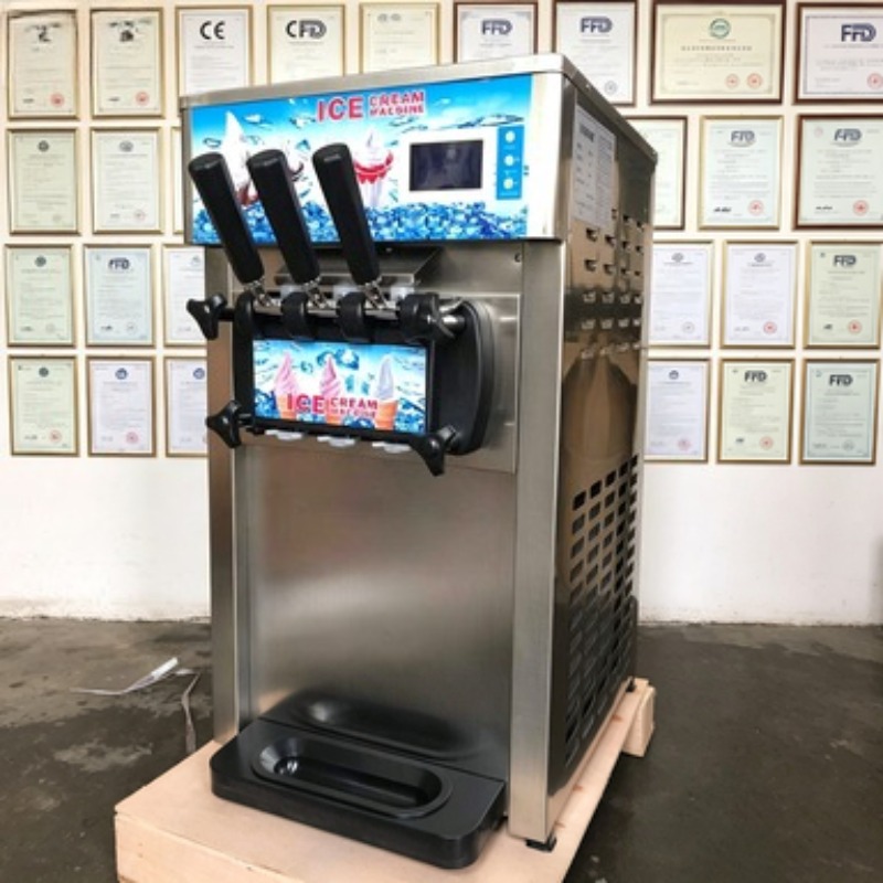Sert Dondurma Makinesi, Parti  - Commercial Gelato Maker Machine incelemesi ve fiyatı